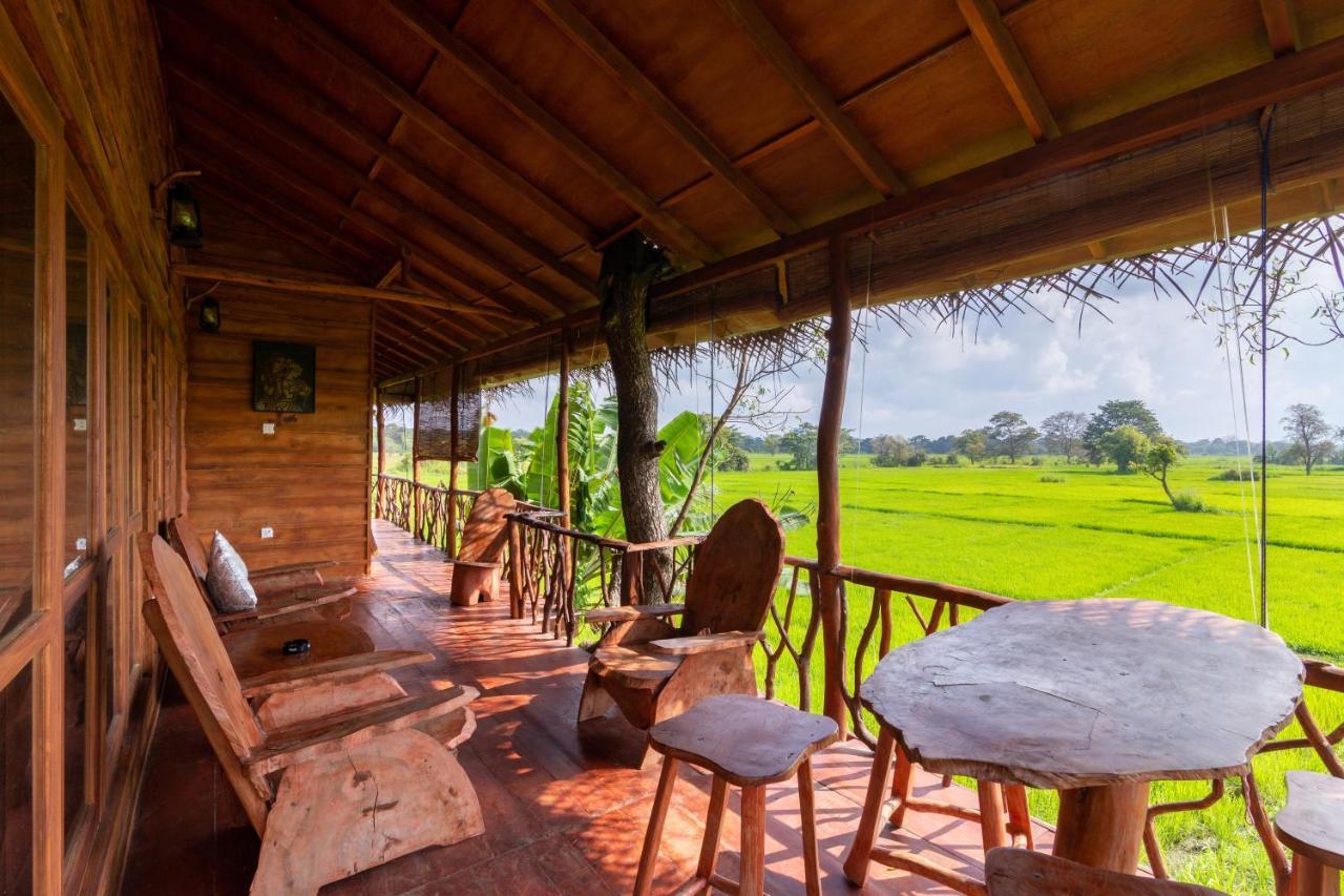 The Hideout Sigiriya Villa Buitenkant foto