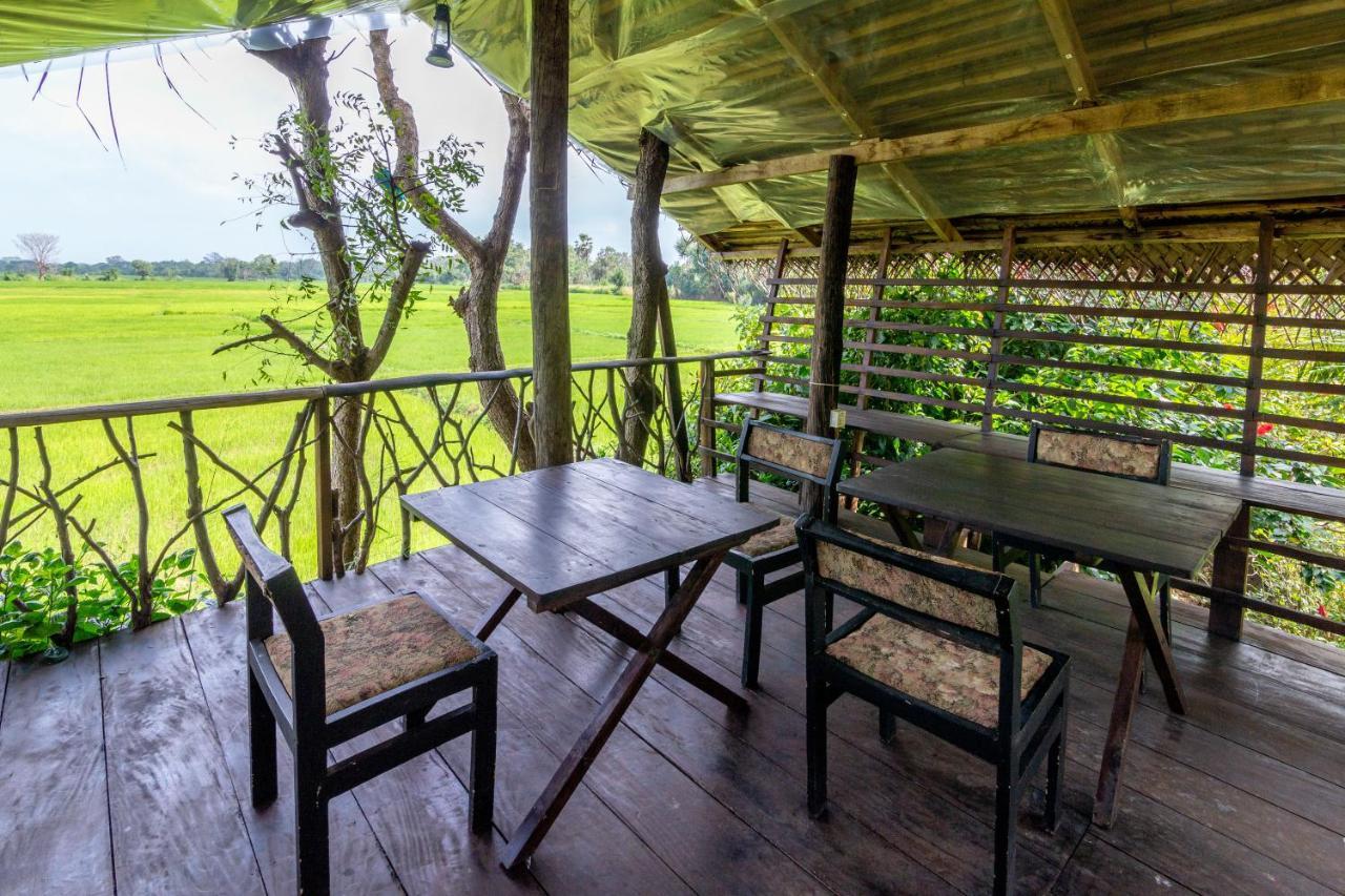 The Hideout Sigiriya Villa Buitenkant foto